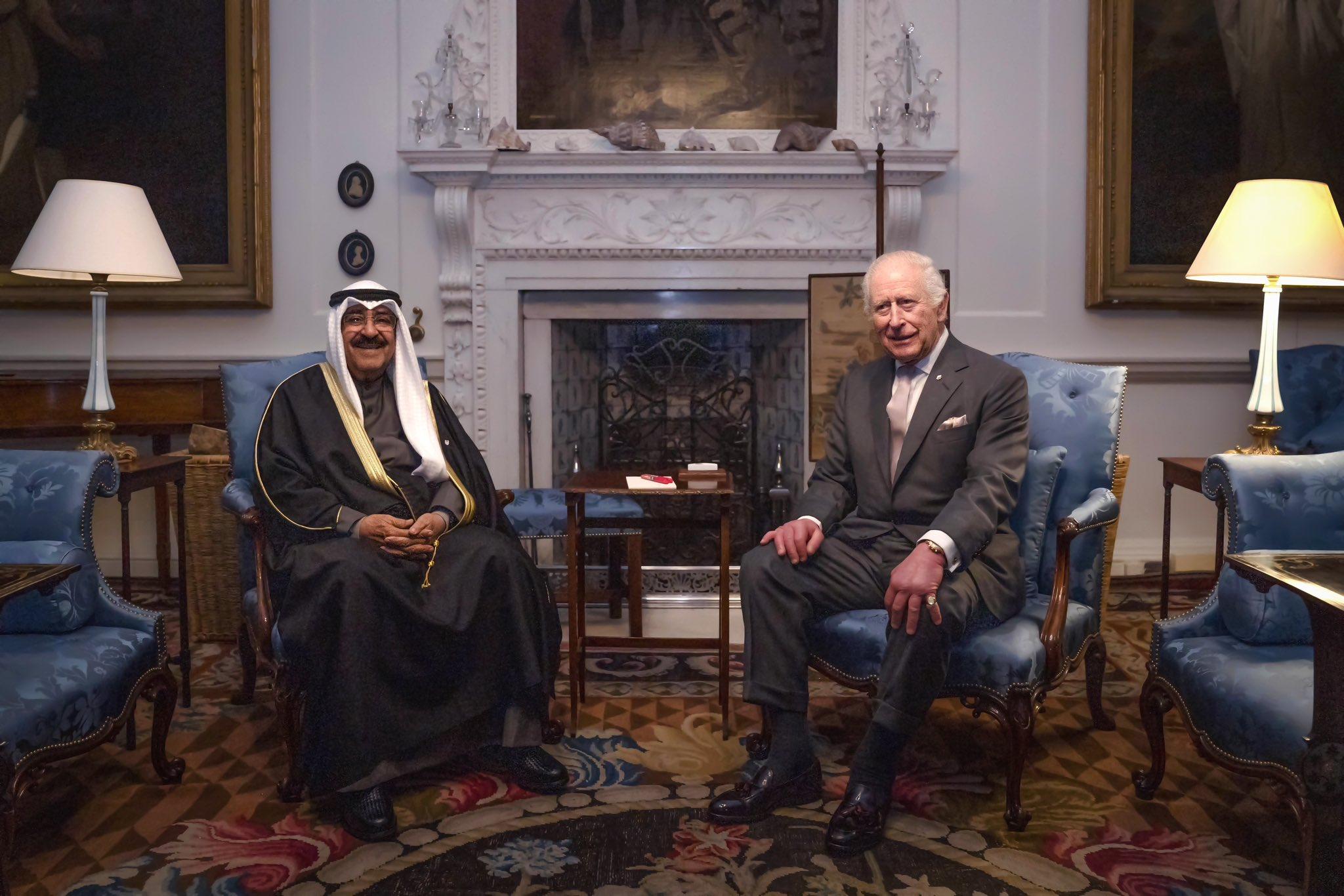 حضرة صاحب السمو أمير البلاد الشيخ مشعل الأحمد الجابر الصباح يقوم بزيارة صاحب الجلالة الملك تشارلز الثالث
