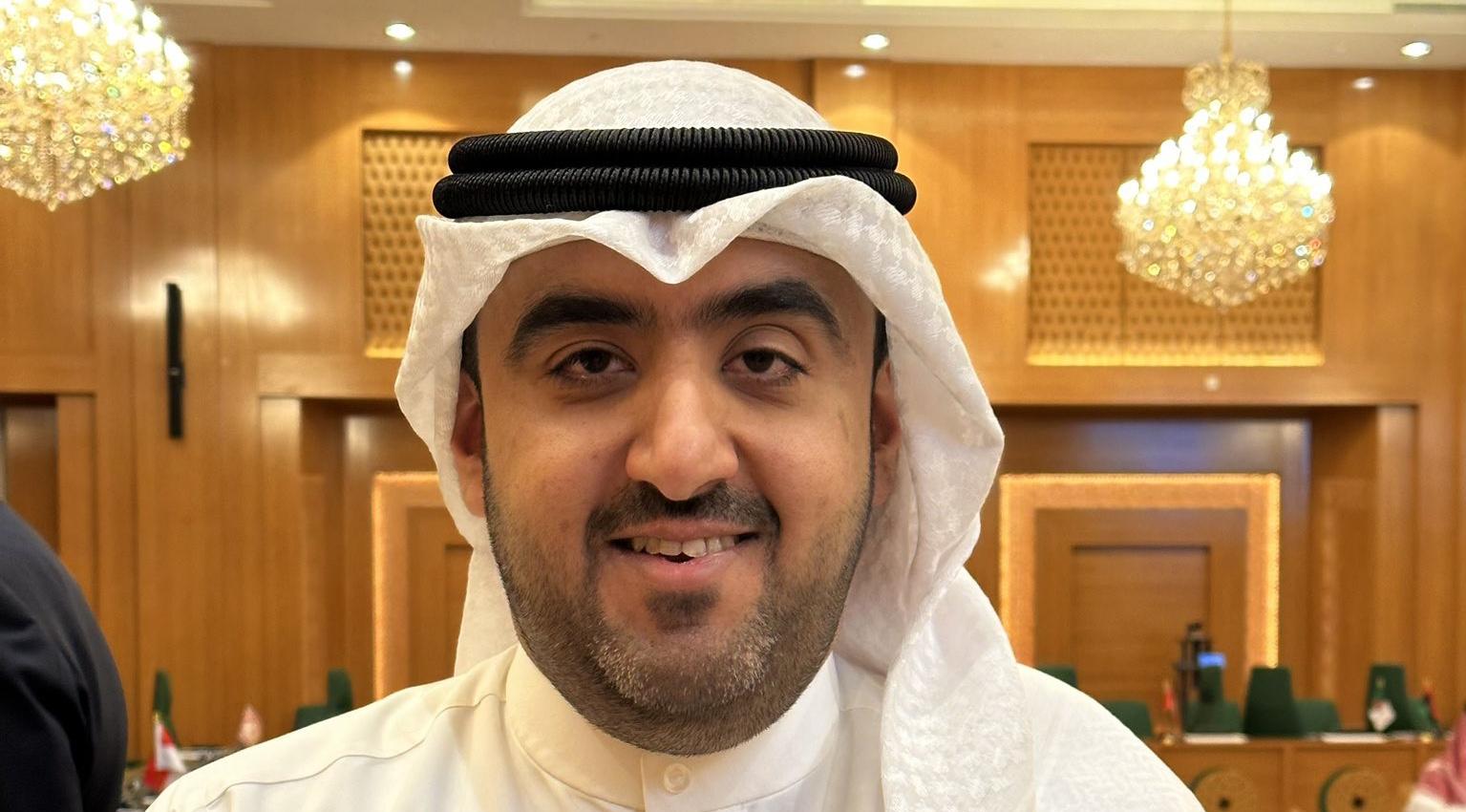 (الذكاء الاصطناعي) الكويتية تؤكد أهمية استخدام التقنيات وفقا للقيم الإنسانية