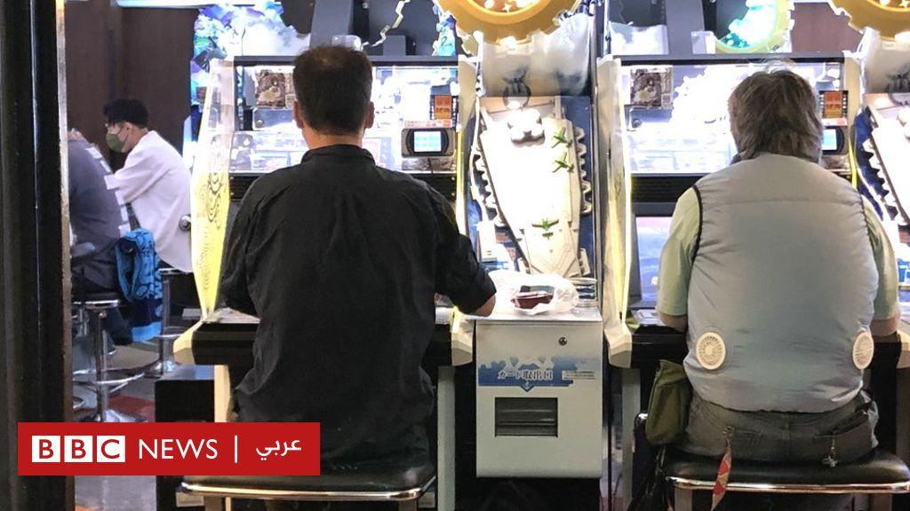 سترات مزودة بمراوح وبخاخات ومناشف مبردة.. كيف يكافح اليابانيون موجات الحر؟