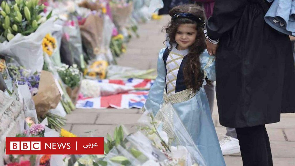 وفاة إليزابيث الثانية: المعزون من أنحاء العالم يحيون الملكة الراحلة
