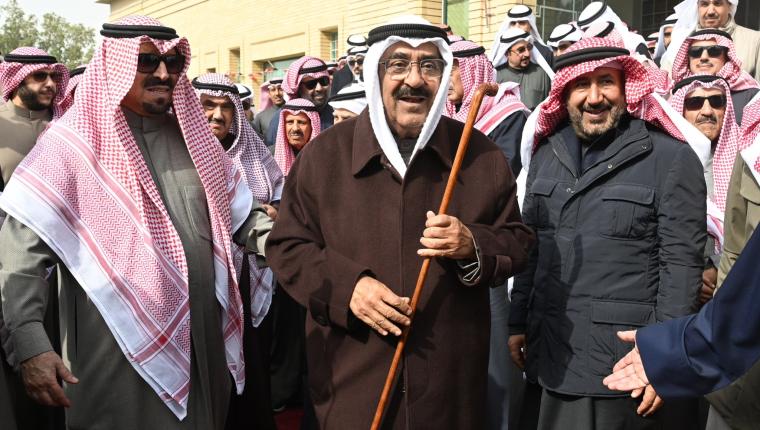 (تقرير مصوّر) لزيارة صاحب السمو أمير البلاد حفظه الله لمأدبة الغداء على شرف سموّه في مزرعة عزايز