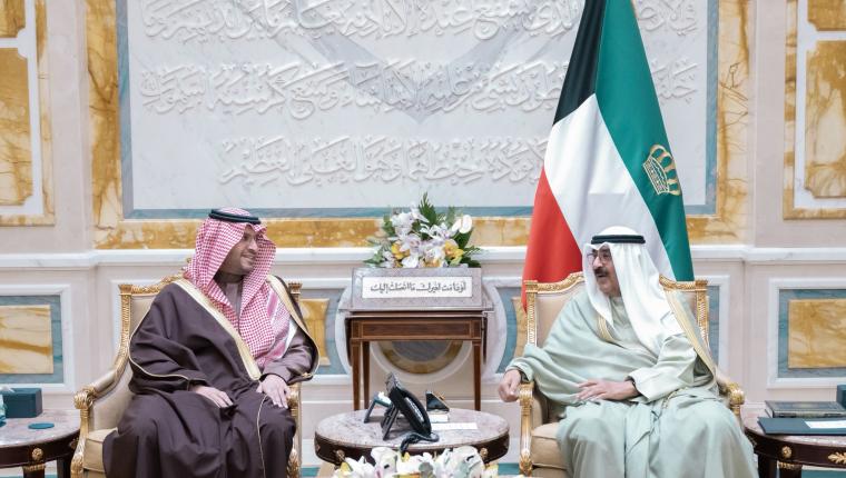 سمو أمير البلاد يستقبل وزير الدولة عضو مجلس الوزراء السعودي الأمير تركي بن محمد بن فهد