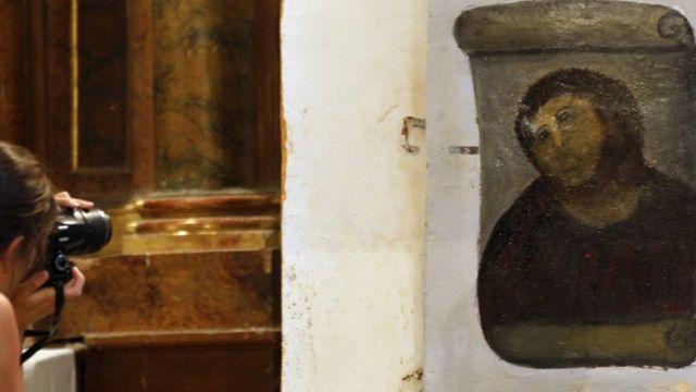 تدفق السياح إلى بورخا لمشاهدة العمل