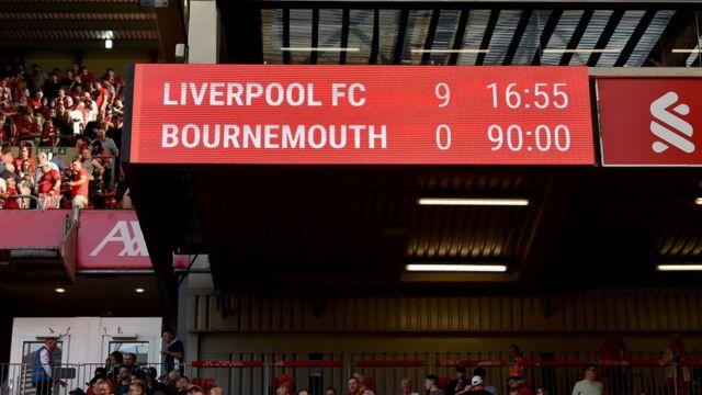 لوحة النتائج في نهاية مباراة الدوري الإنجليزي الممتاز بين ليفربول وبورنموث