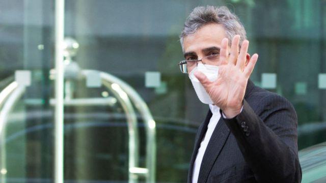 كبير المفاوضين النوويين الإيرانيين علي باقري كني يصل إلى قصر كوبورغ، في فيينا في 8 فبراير/شباط 2022