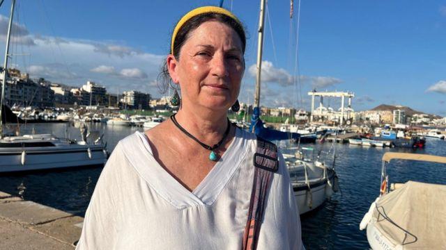 جوليا مارتينيز